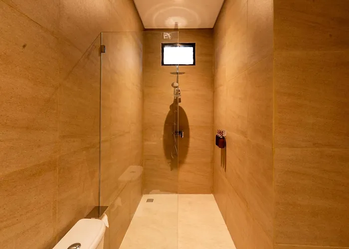 Laterra House